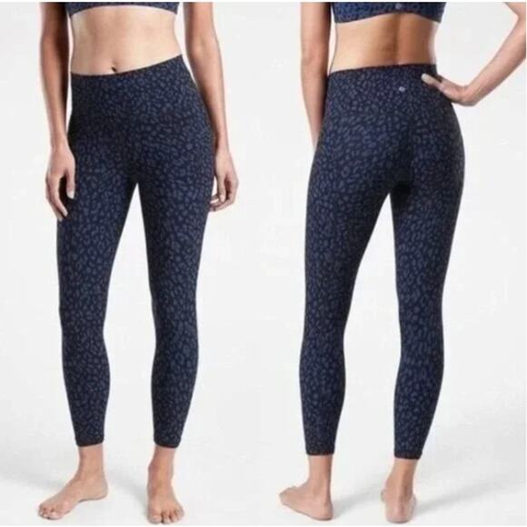 Athleta Small S Blue Black Salutation Stash Pocket II Printed 7/8 Tight Leopard - Picture 12 of 12